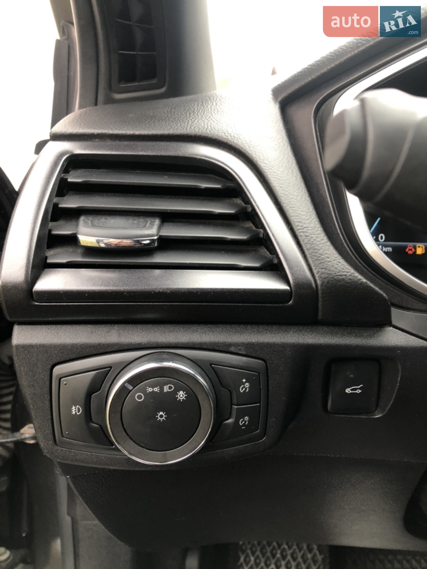 2020 Ford Fusion - мініатюра 11
