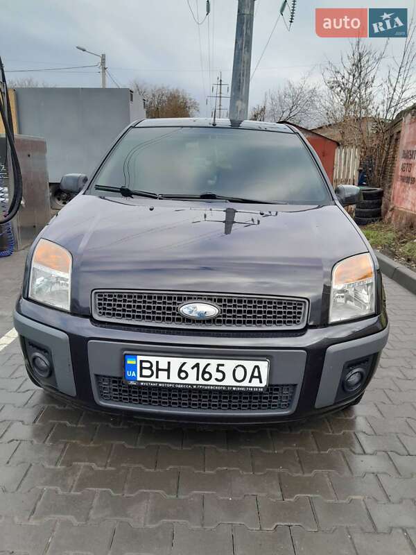 Хетчбек Ford Fusion 2008 в Одесі