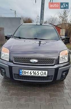 Хэтчбек Ford Fusion 2008 в 