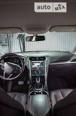 Седан Ford Fusion 2013 в Дніпрі