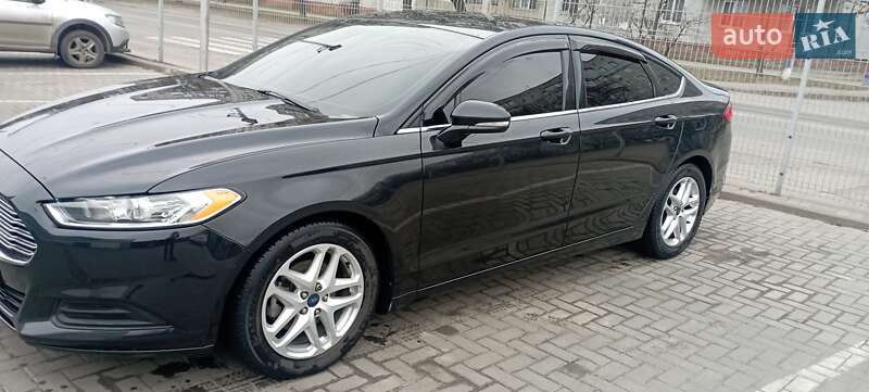 Седан Ford Fusion 2014 в Білій Церкві