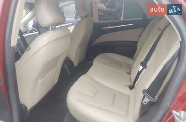 Седан Ford Fusion 2016 в Нововолынске