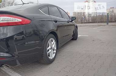 Седан Ford Fusion 2016 в Києві