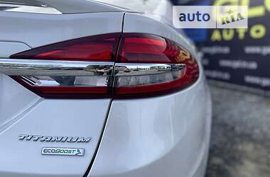 Седан Ford Fusion 2017 в Львове