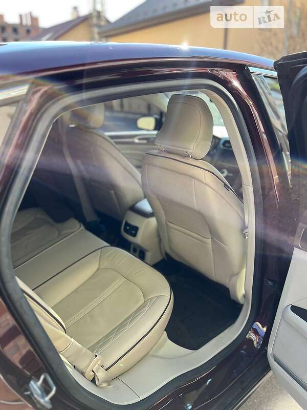 Седан Ford Fusion 2016 в Києві