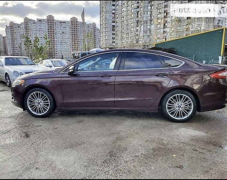 Седан Ford Fusion 2013 в Киеве