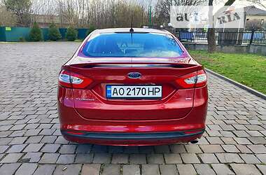Седан Ford Fusion 2014 в 