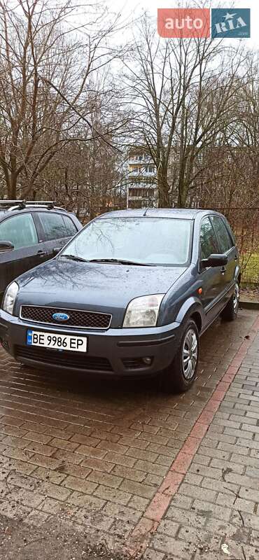 Хетчбек Ford Fusion 2004 в Одесі
