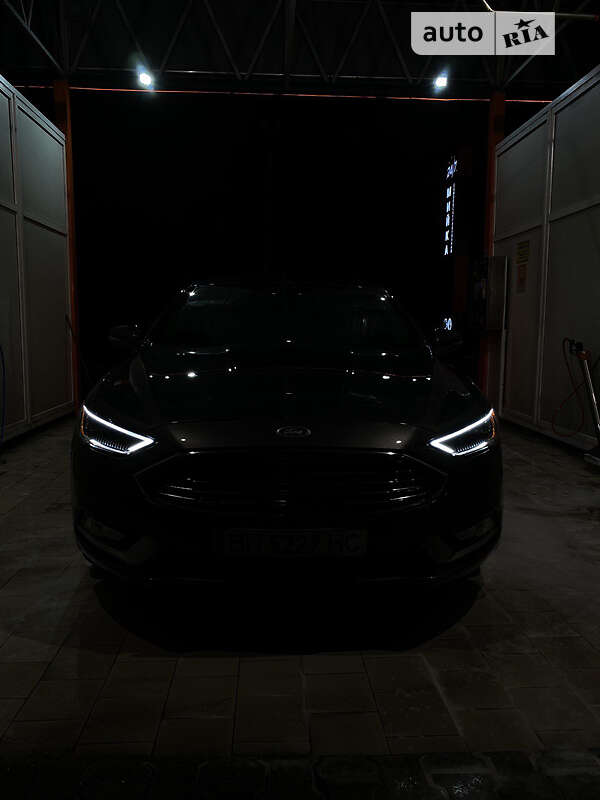 Седан Ford Fusion 2016 в Одесі