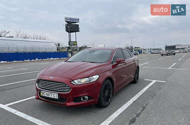 Седан Ford Fusion 2014 в Львове
