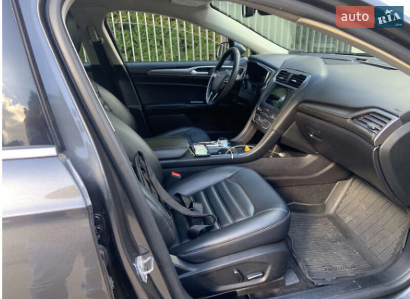 Седан Ford Fusion 2020 в Києві