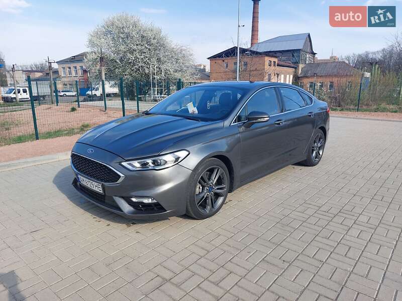 Ford Fusion 2017