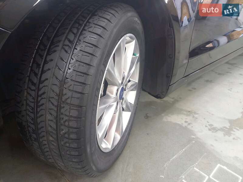 Седан Ford Fusion 2017 в Черкассах