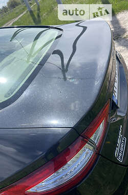 Седан Ford Fusion 2013 в 