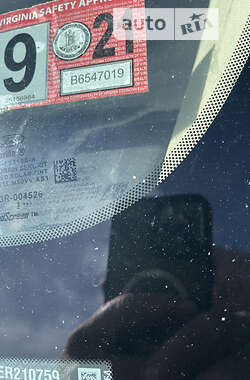 Седан Ford Fusion 2013 в 