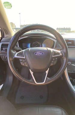 Седан Ford Fusion 2014 в Києві