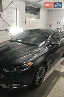 Седан Ford Fusion 2016 в 