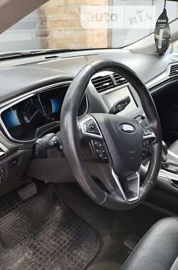 Седан Ford Fusion 2013 в Никополе