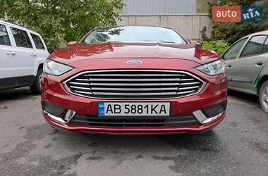 Седан Ford Fusion 2018 в 