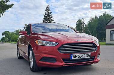 Седан Ford Fusion 2013 в Києві
