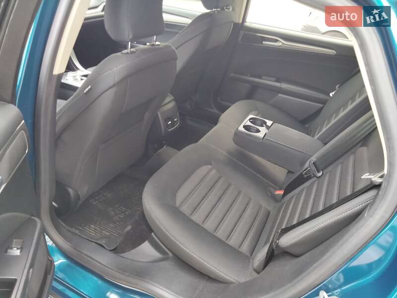 Седан Ford Fusion 2017 в Хмельницькому