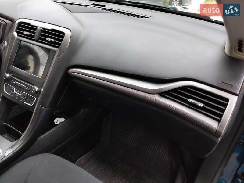 Седан Ford Fusion 2017 в Хмельницькому