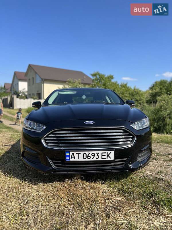 Седан Ford Fusion 2015 в Ивано-Франковске