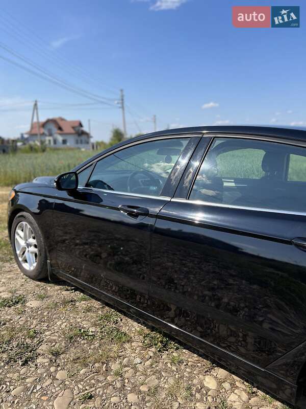 Седан Ford Fusion 2015 в Ивано-Франковске
