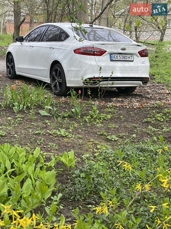 Седан Ford Fusion 2014 в Луцке