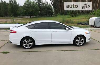 Седан Ford Fusion 2016 в Сумах