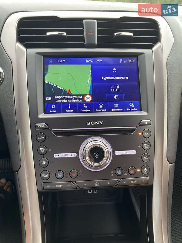 Седан Ford Fusion 2018 в Львове