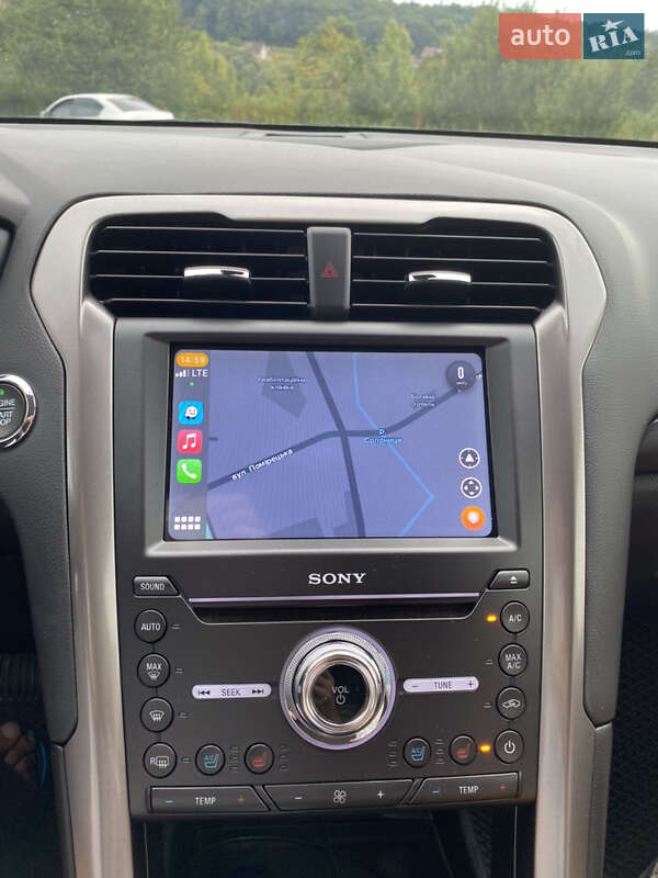 Седан Ford Fusion 2018 в Львове