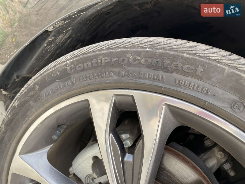 Седан Ford Fusion 2018 в Львове