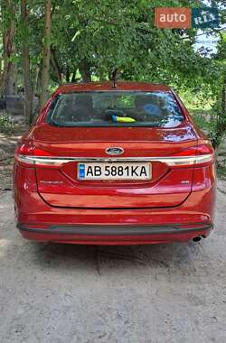 Седан Ford Fusion 2018 в 