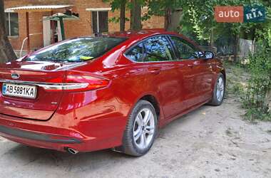 Седан Ford Fusion 2018 в 