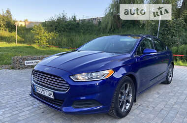 Седан Ford Fusion 2015 в Миколаєві