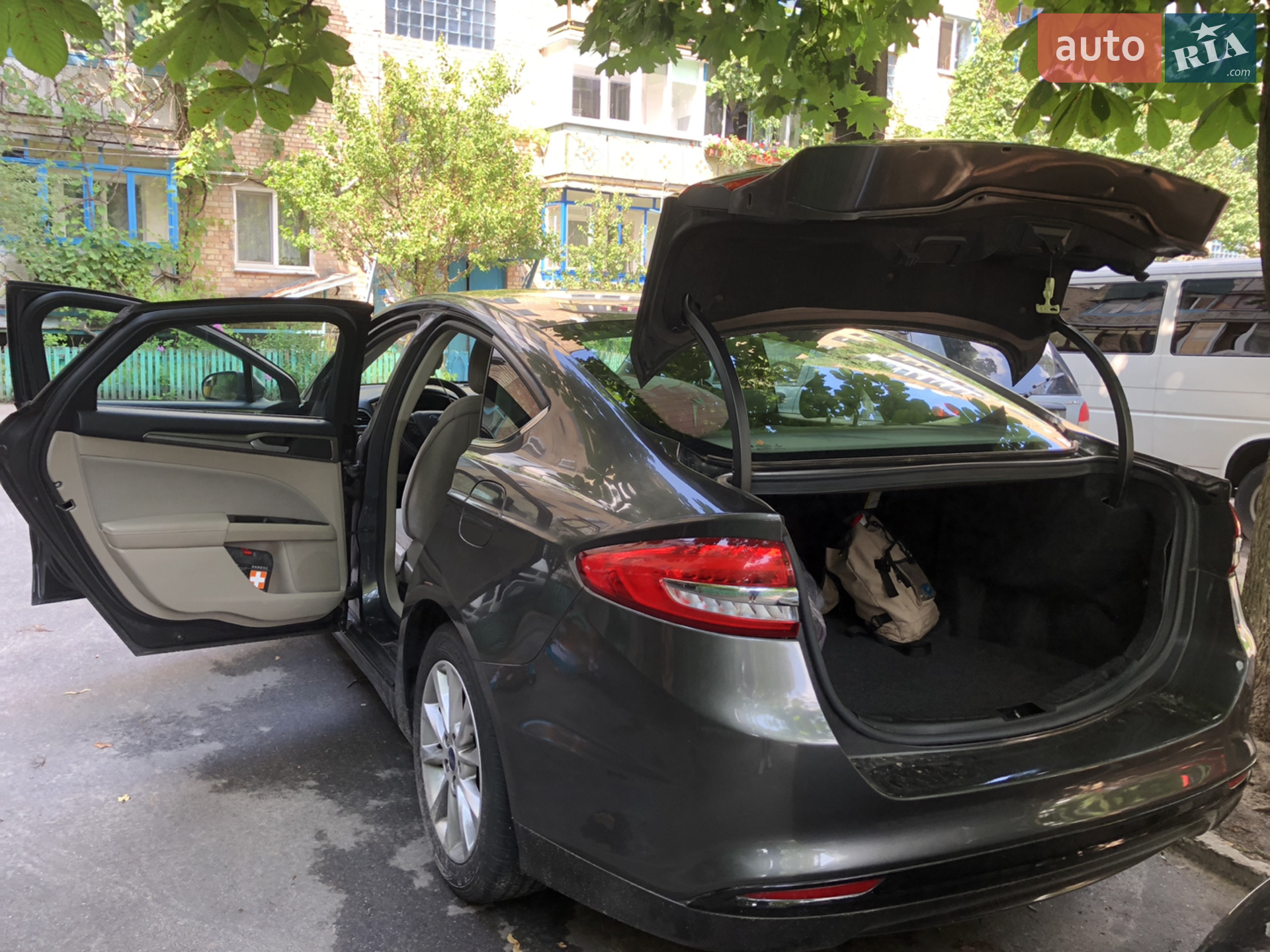 2016 Ford Fusion - мініатюра 17