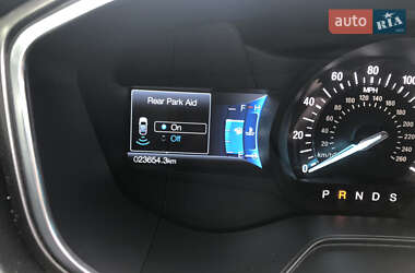 Седан Ford Fusion 2020 в 