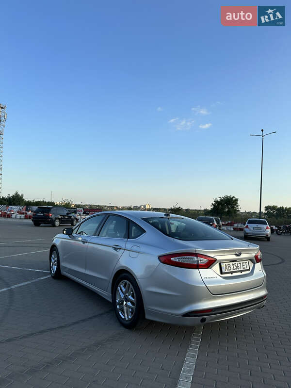 Седан Ford Fusion 2014 в Виннице