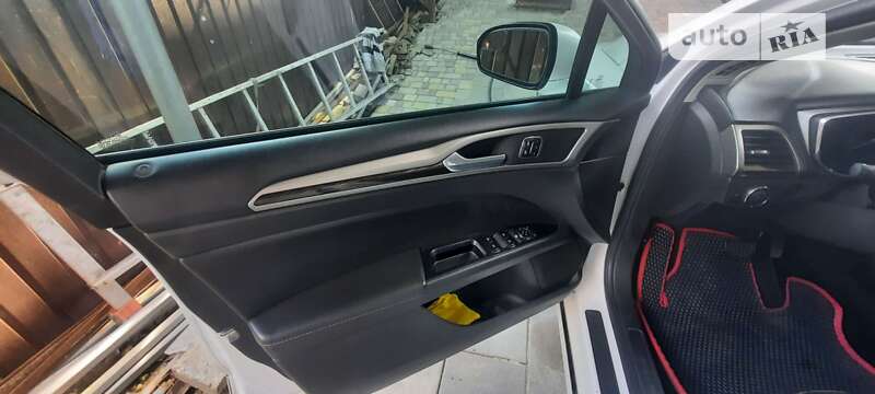 Седан Ford Fusion 2015 в Днепре фото 6 Седан Ford Fusion 2015 в Днепре