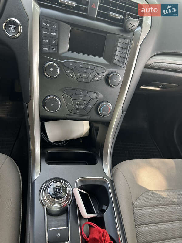 Седан Ford Fusion 2018 в Києві