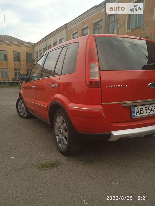 Хэтчбек Ford Fusion 2010 в Томашполе
