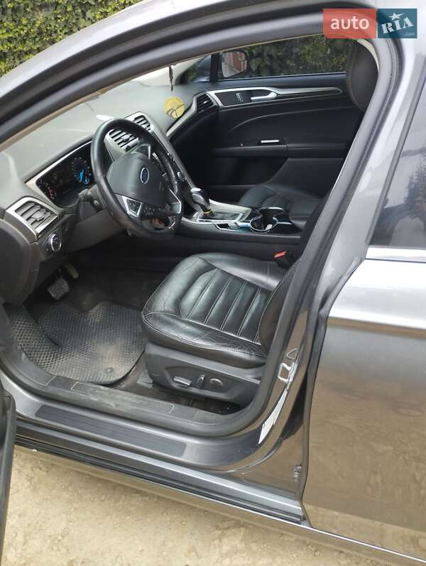 Седан Ford Fusion 2014 в Черноморске фото 6 Седан Ford Fusion 2014 в Черноморске