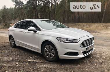 Седан Ford Fusion 2016 в Недригайлове