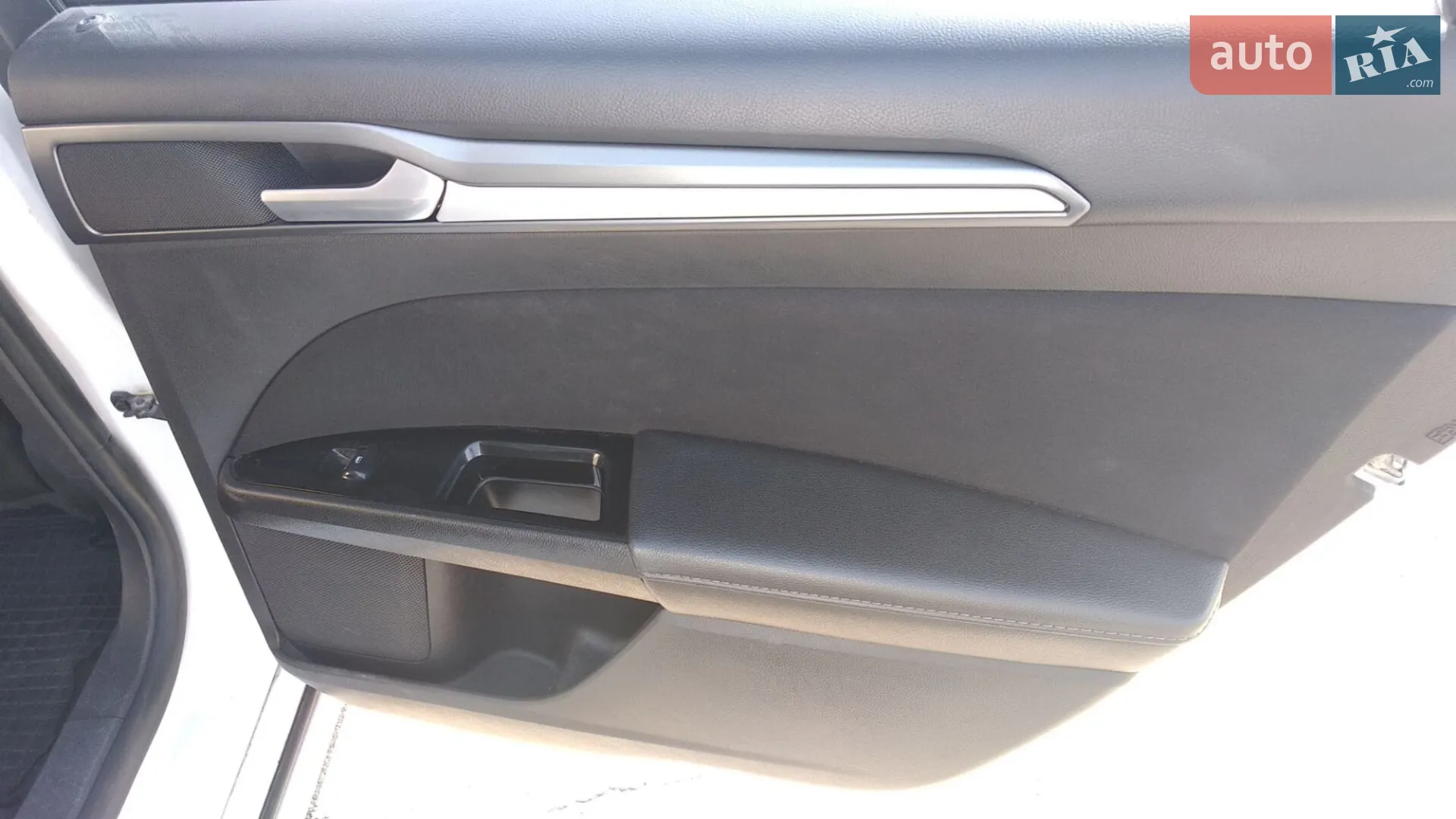 2015 Ford Fusion - мініатюра 15