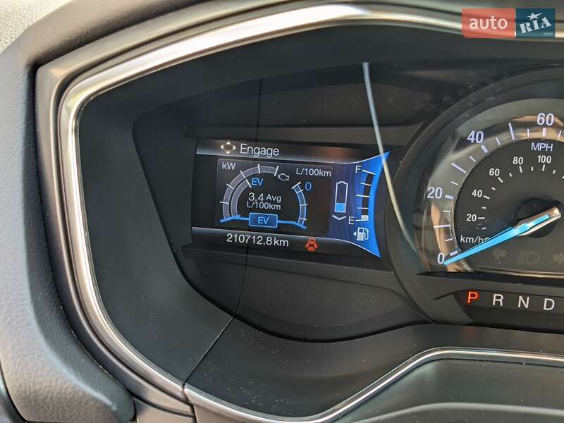 Седан Ford Fusion 2014 в Киеве фото 8 Седан Ford Fusion 2014 в Киеве