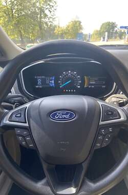 Седан Ford Fusion 2019 в Житомире