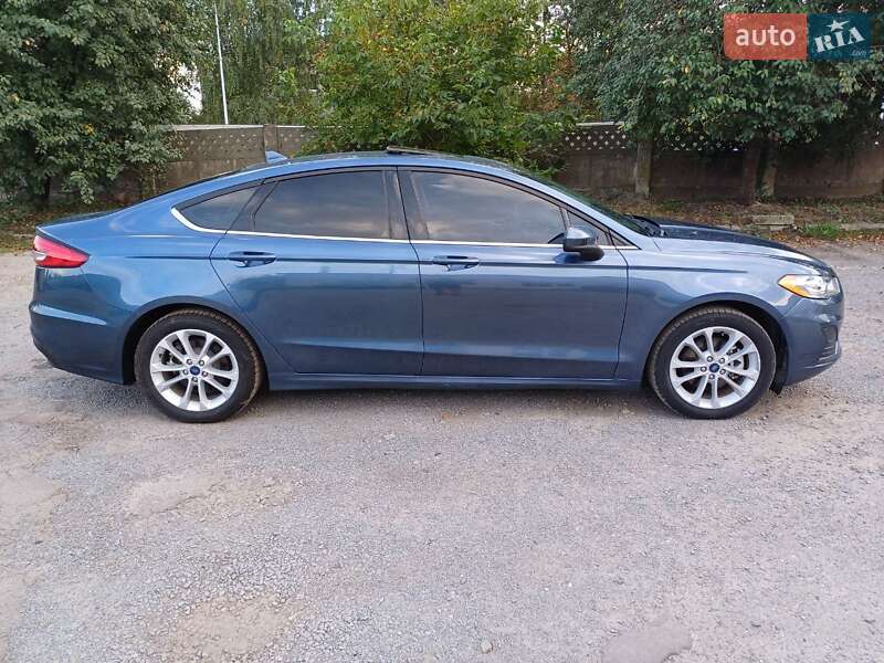 Седан Ford Fusion 2019 в Борисполе