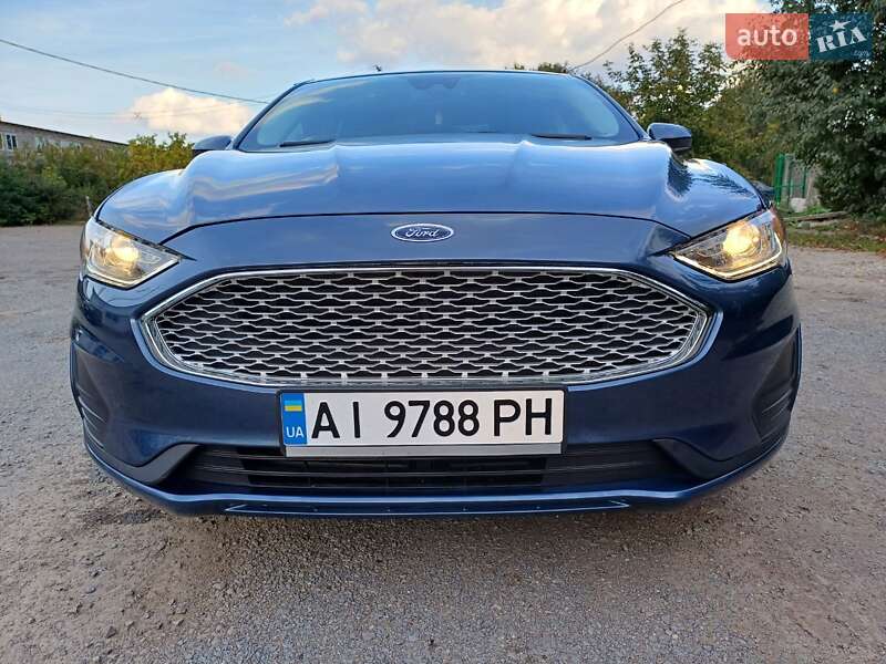 Седан Ford Fusion 2019 в Борисполе