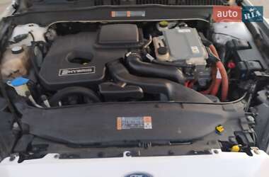 Седан Ford Fusion 2015 в 
